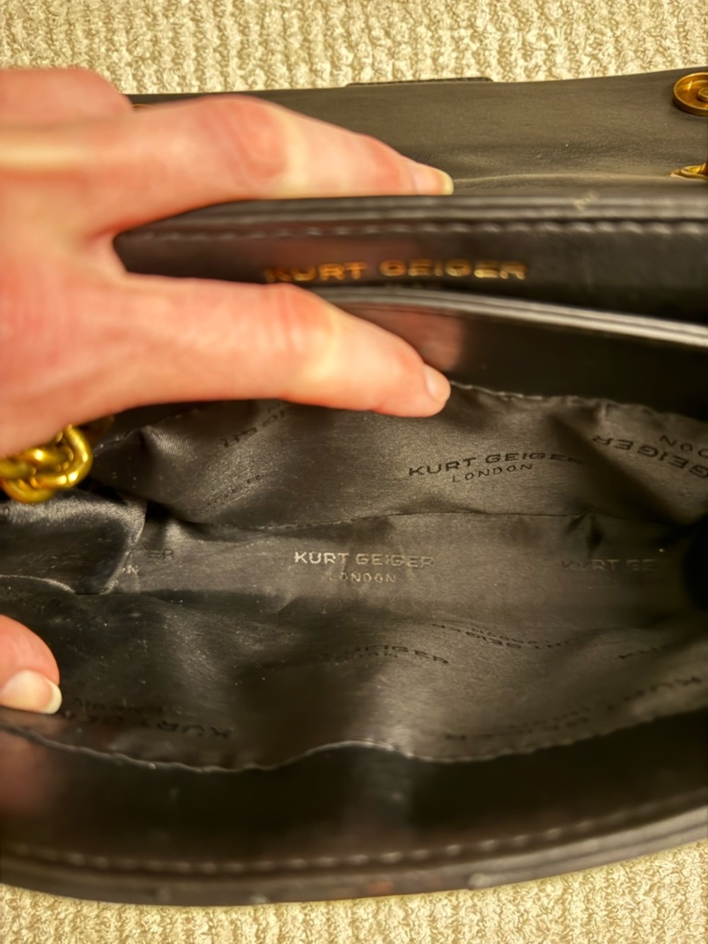 Kurt Geiger Kensington Leather Shoulder Bag - Picture 5 of 5